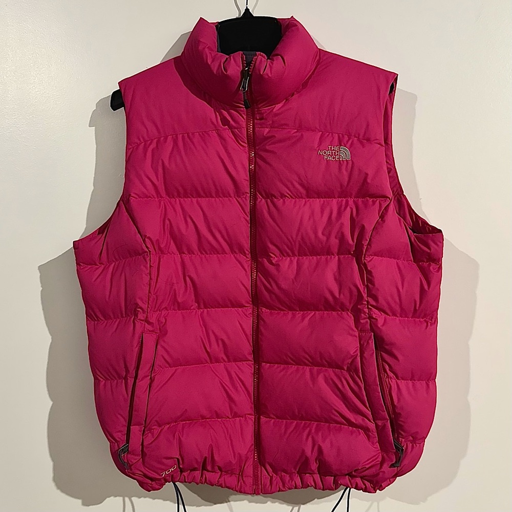 The North Face Vest Women’s XL Hot Pink 700 Puffer
Quilted Down Insulated